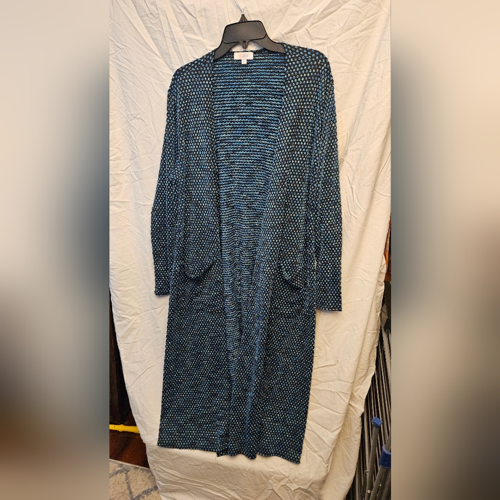 Large blue and black Lularoe Sarah